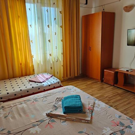 Vila Olimpica Hotel Costinesti Bagian luar foto