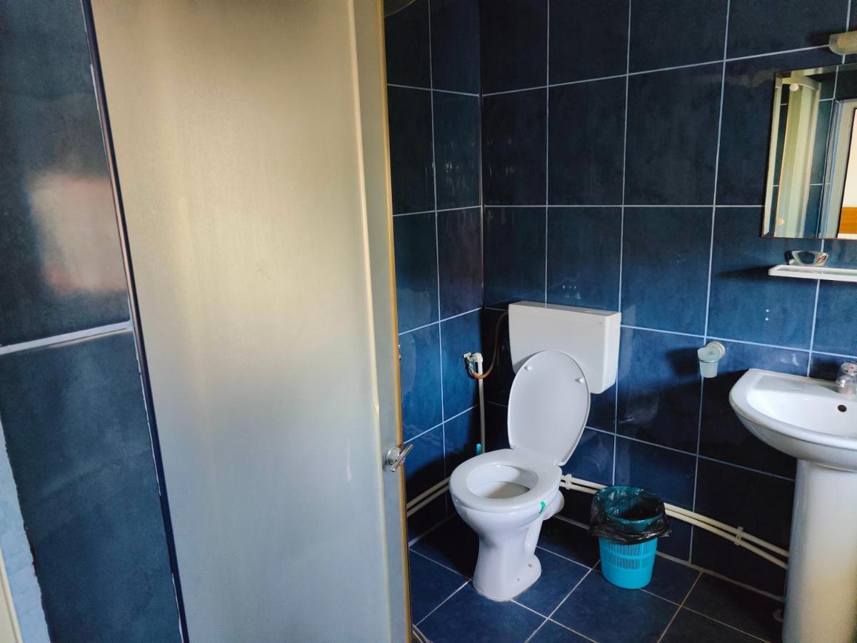 Vila Olimpica Hotel Costinesti Bagian luar foto