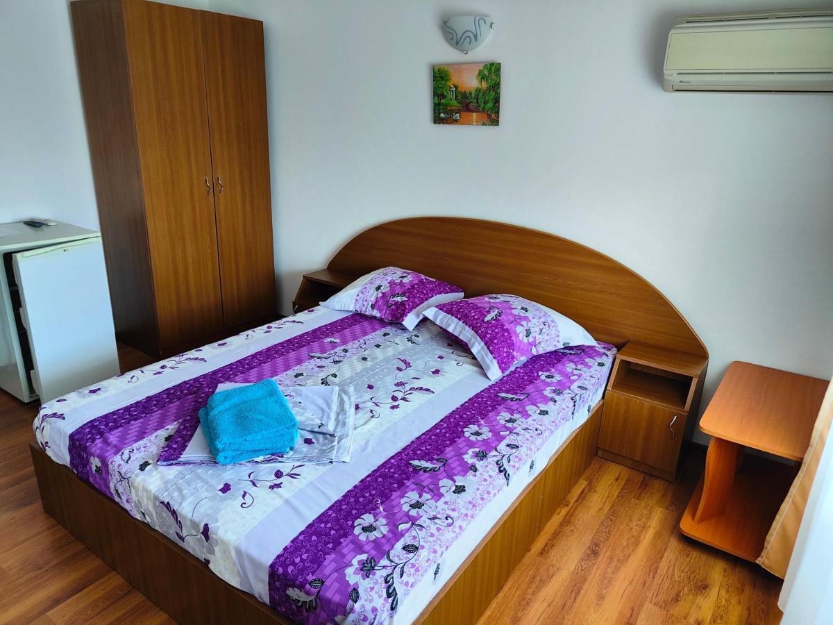 Vila Olimpica Hotel Costinesti Bagian luar foto