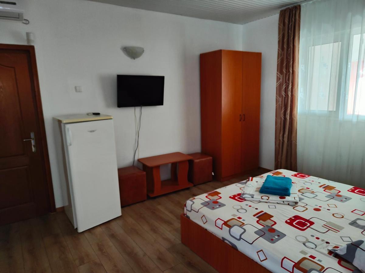 Vila Olimpica Hotel Costinesti Bagian luar foto