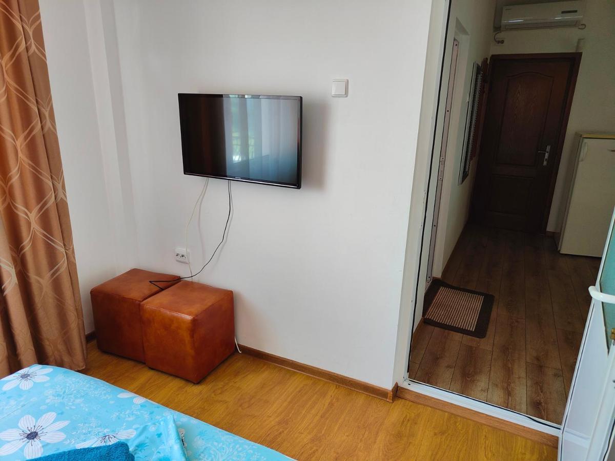 Vila Olimpica Hotel Costinesti Bagian luar foto