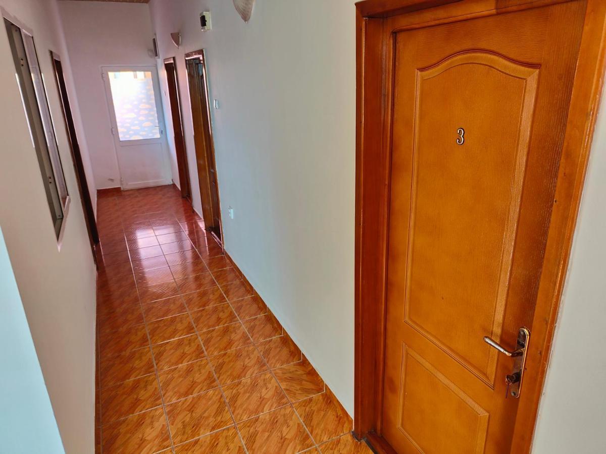 Vila Olimpica Hotel Costinesti Bagian luar foto